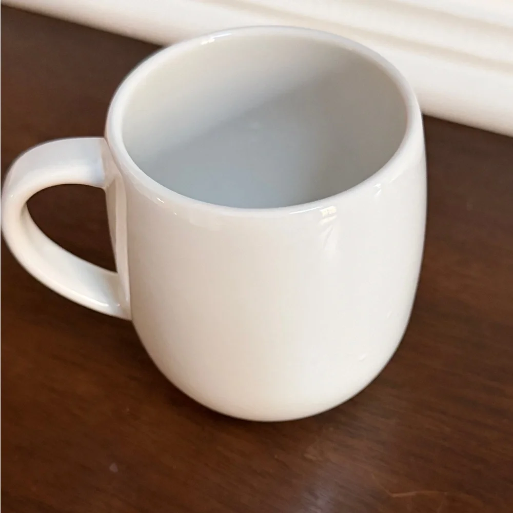 One Le Creuset “Mon Coeur” Heritage Mug, Excellent - Picture 4 of 8